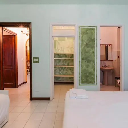 Centro - 10 Posti Letto Daire *